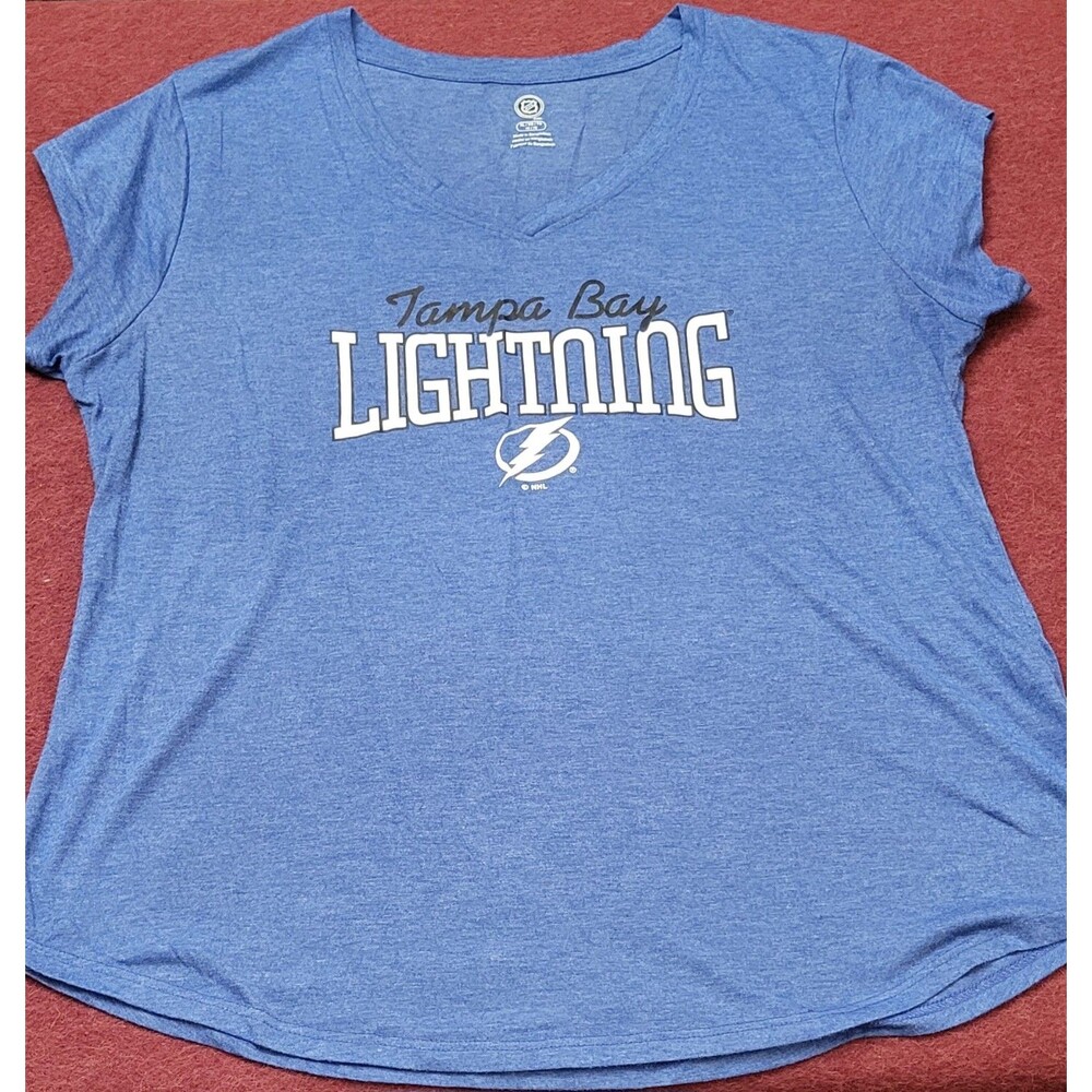 Tampa Bay Lightning NHL Hockey Florida Blue T-shirt Women’s Size XL 16 / 18